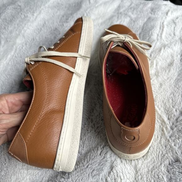 SALVATORE FERRAGAMO Size 10 B vintage tan leather low cut Designer sneakers - Picture 8 of 12
